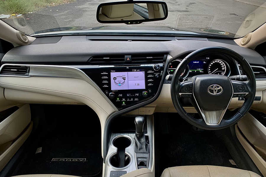 Easy Rider: Why the Camry Hybrid needs a good chunk of your attention