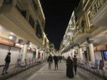 Baghdad celebrates renovation of its historic book street