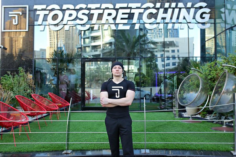 TOPSTRETCHING Me by V Gussakovskiy and Dmitriy Kanyuk is changing the world of modern fitness