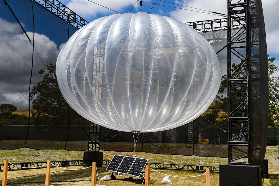 Google's Hot-Air Balloon Project, Providing Cell Service, Is Closing Down