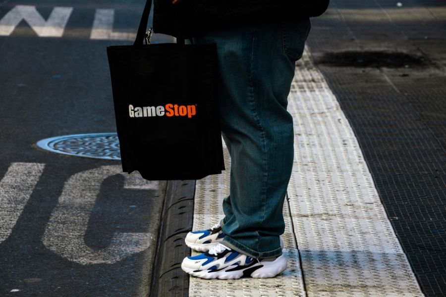 Trading curbs reverse GameStop rally, angering upstart traders
