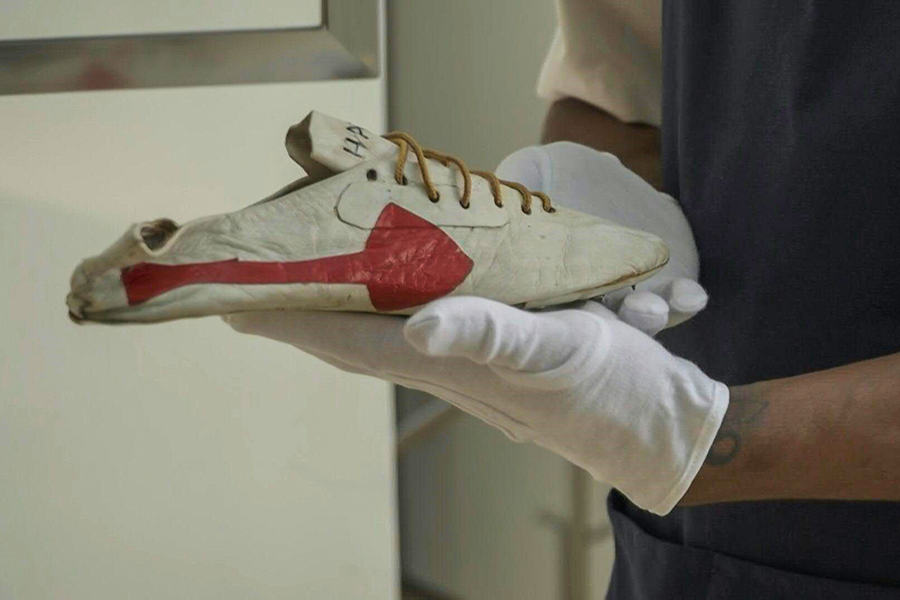 Sotheby's targets <img million for rare Nike Olympic shoe