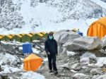 Coronavirus, cyclones, misinformation: An Everest season like no other