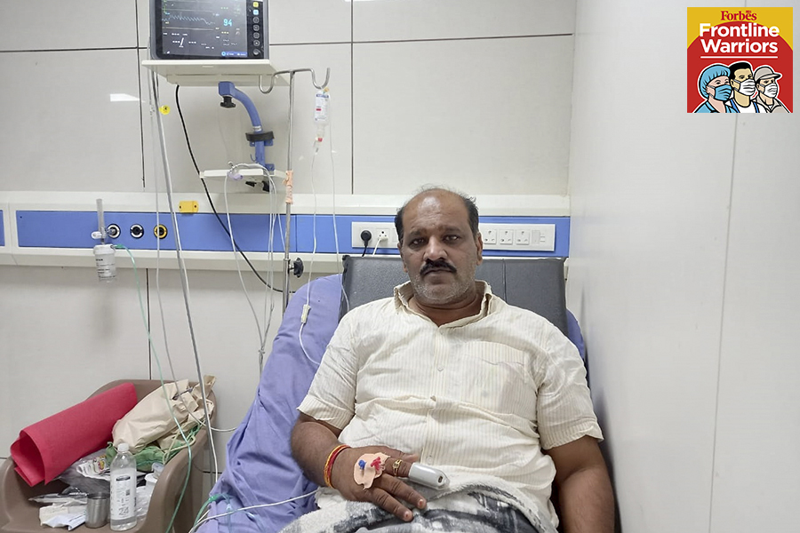 Covid-19 Warrior: Social worker from Maharashtra treats patients for free