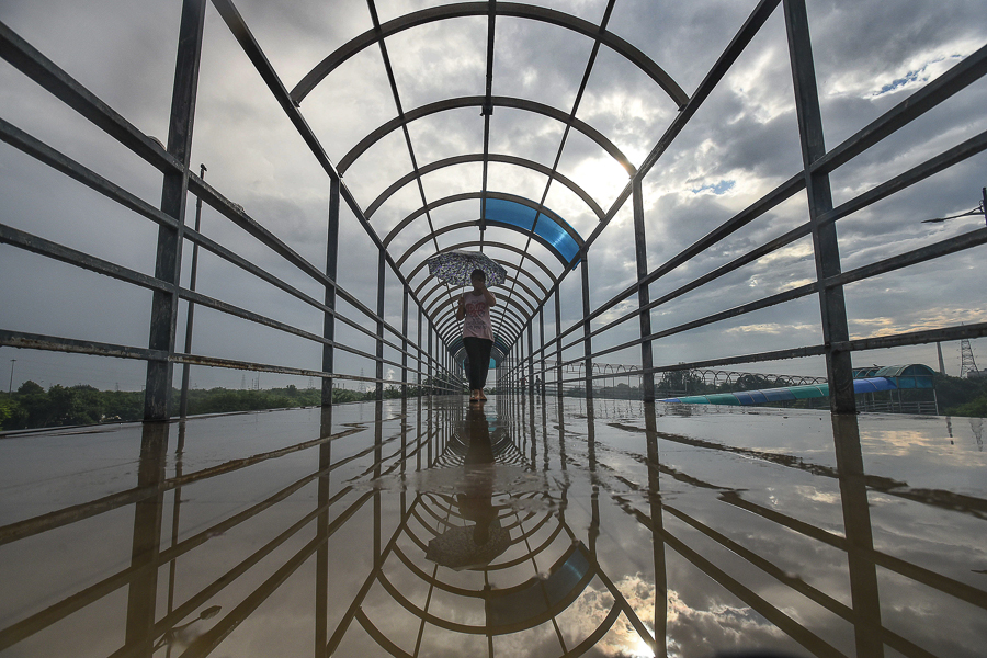 Photo of the day: Delhi under water