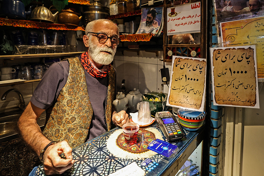 Treats and tradition in Tehran's oldest, tiniest teahouse