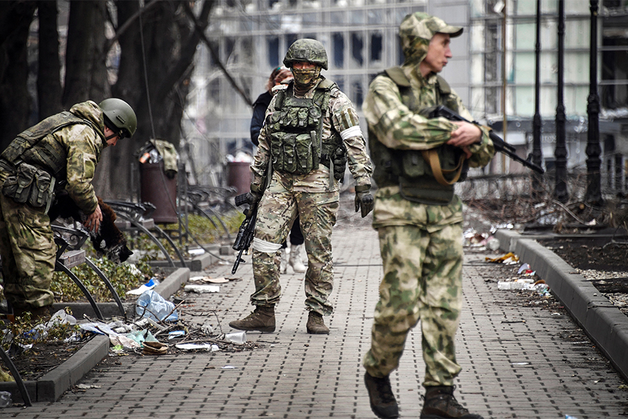 Ukraine vows to fight to the end in Mariupol as ultimatum expires
