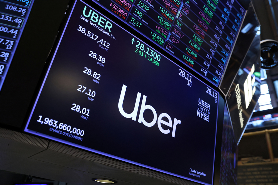 Uber reports .6 billion loss, but revenue spike cushions blow