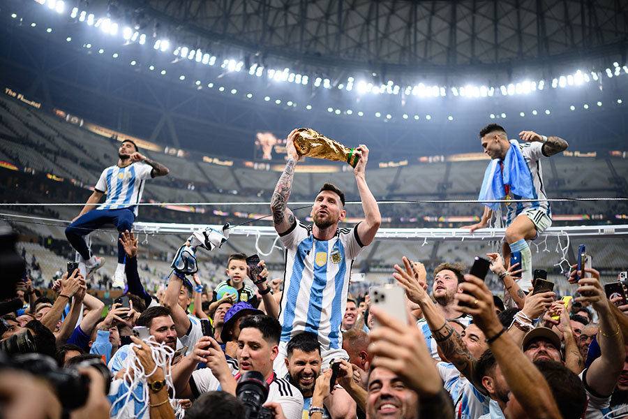 Photo of the Day: Lionel Messi wins FIFA World Cup