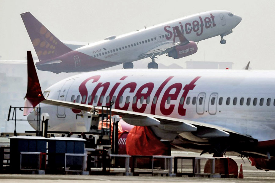 SpiceJet pulled up, may face legal action after run of air safety incidents