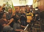 Laughter, piano at vacant Sri Lanka presidential palace