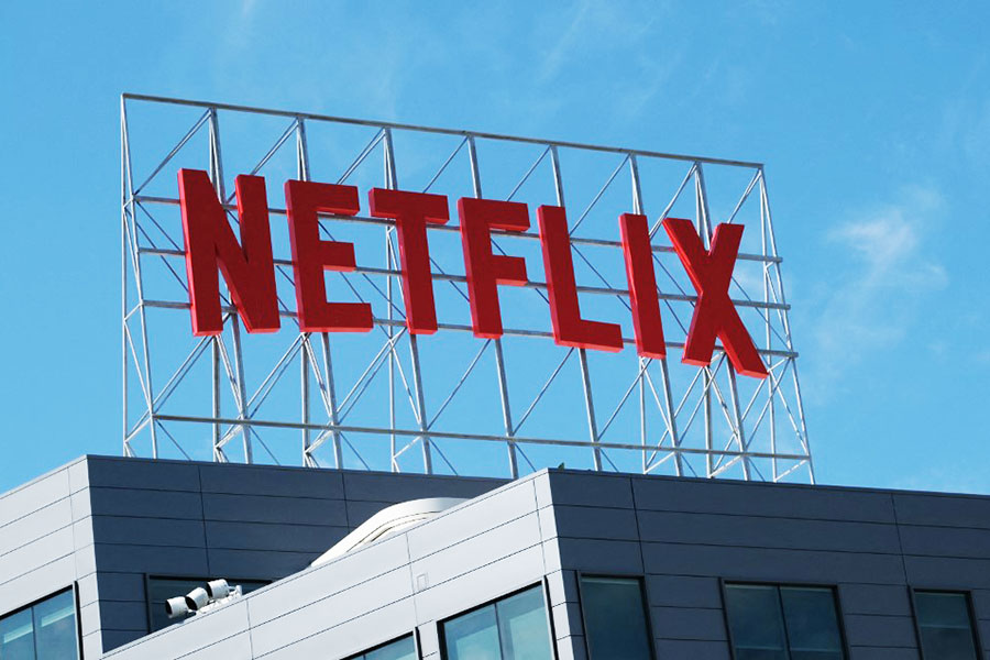 Netflix cheaper subscription plan with ad support in works with the help of Microsoft