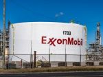 ExxonMobil, Apple, Boeing cut ties with Moscow