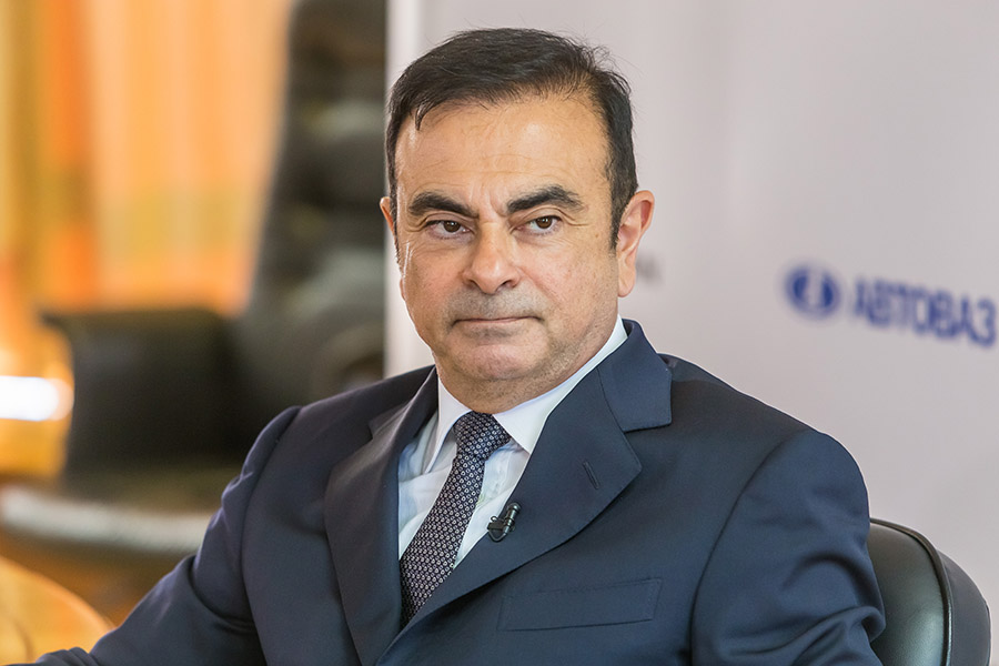 Carlos Ghosn's former Nissan deputy gets suspended sentence