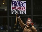 Abortion rights: Leaked threat to Roe v. Wade stuns, then energises Americans