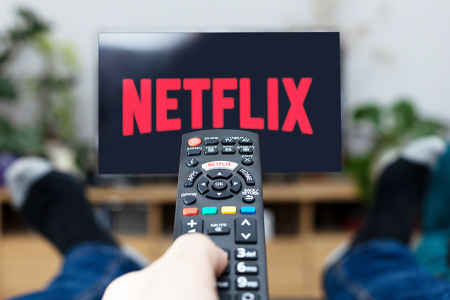 Netflix to debut subscription with ads