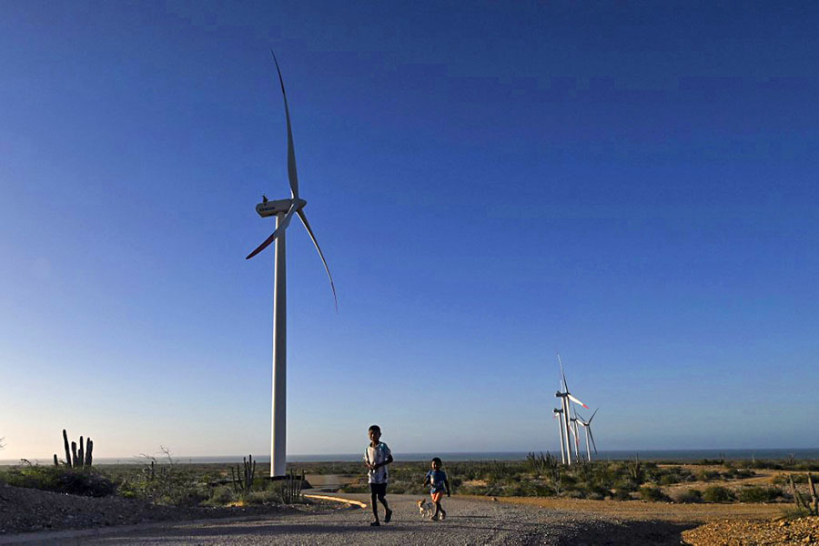 Indigenous Colombians in standoff over wind farms
