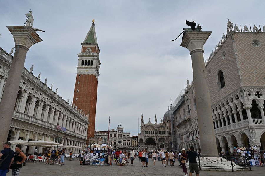 UNESCO recommends putting Venice on the heritage danger list