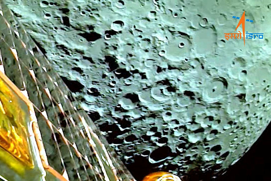 A few things to know about Chandrayaan-3's moon landing