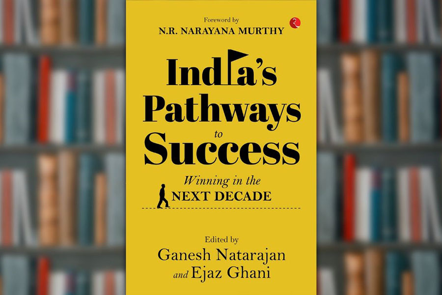 Bookstrapping: Ganesh Natarajan and Ejaz Ghani offer a collection of essays to simplify India's post-independence journey