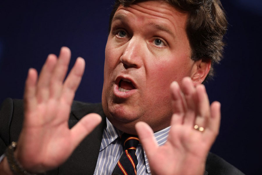 Tucker Carlson proposes theory linking Bitcoin's upsurge with airline delays in U.S