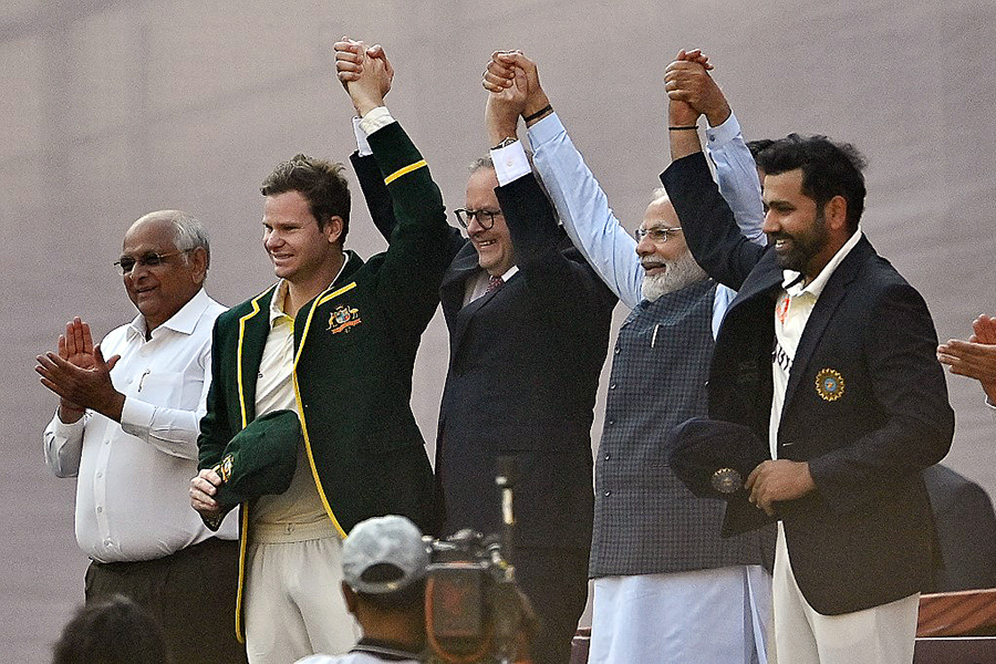 Photo of the day: India vs Australia: Celebrations before the win
