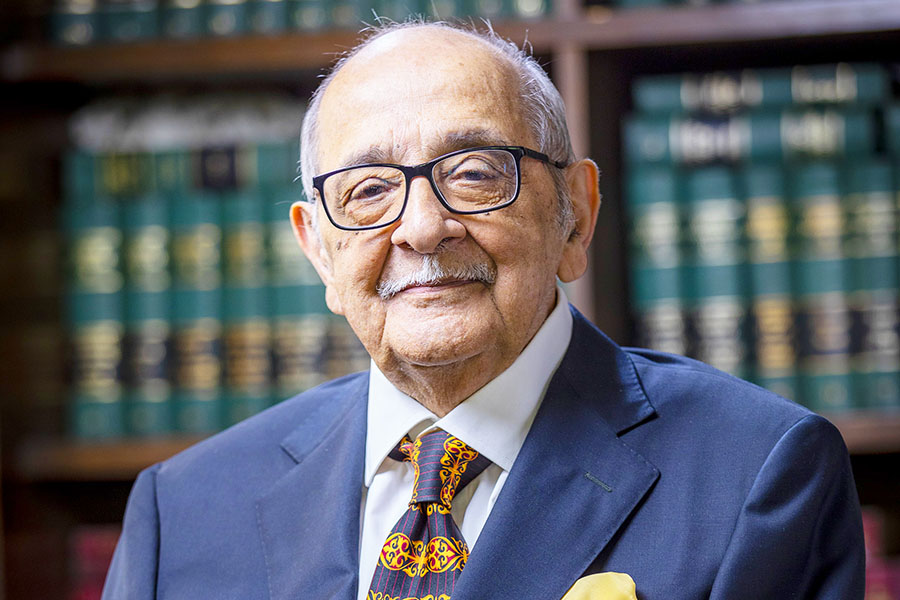 Having to cultivate affection for government is the antithesis of democracy: Fali Nariman