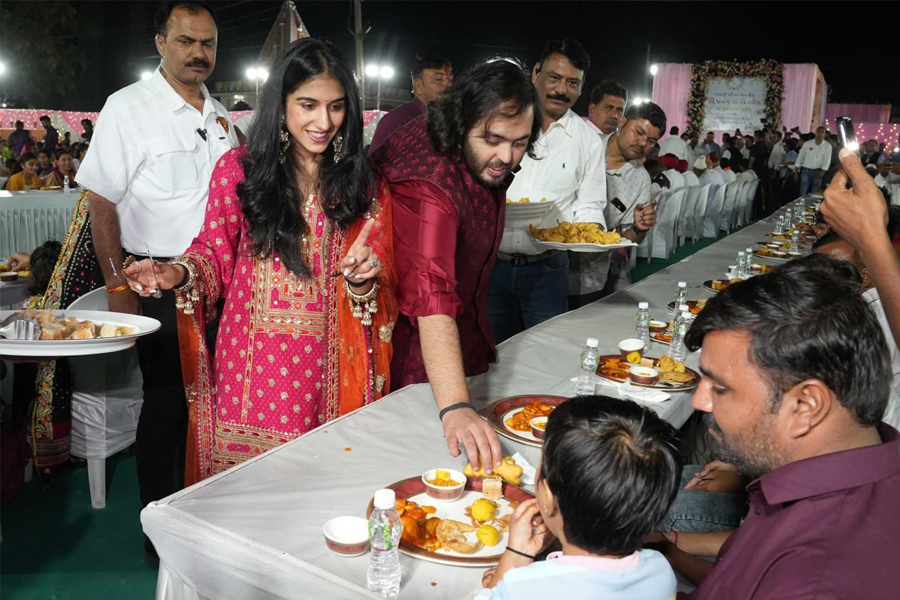 In Pictures: From Bill Gates to MS Dhoni, luminaries attending Anant Ambani-Radhika Merchant pre-wedding festivities