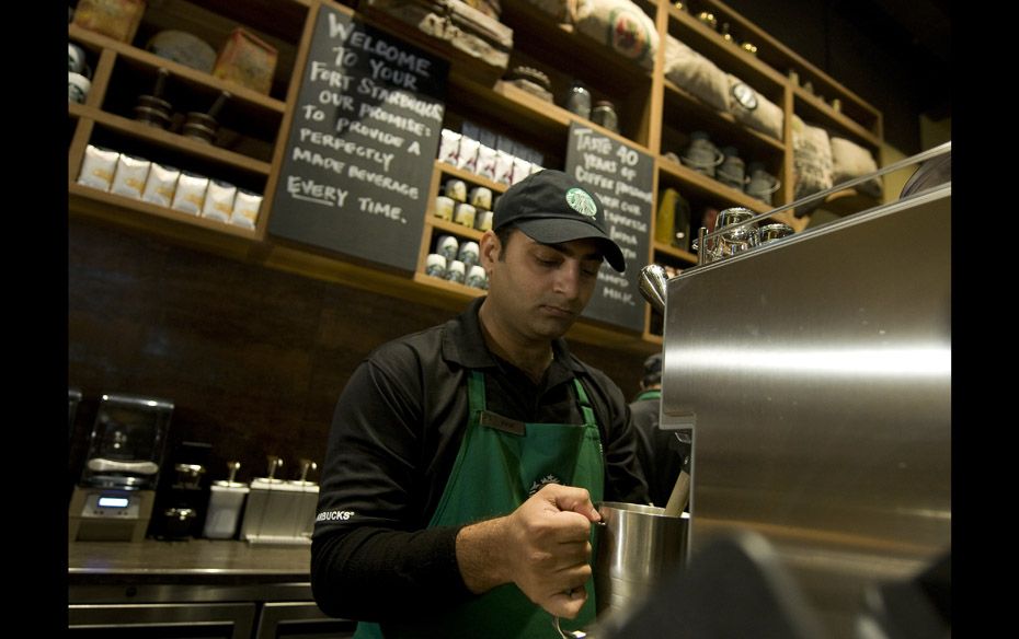 Starbucks first store launch in India