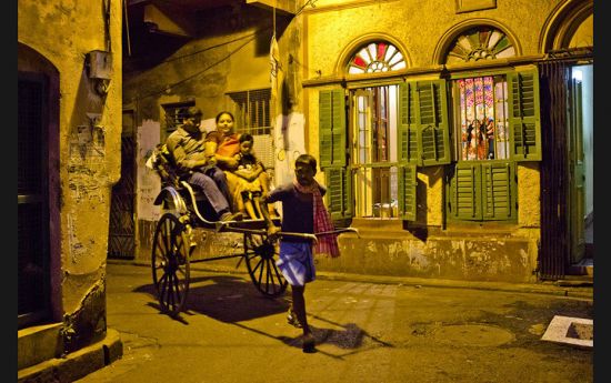 Soul of Kolkata: Candid images from the City of Joy