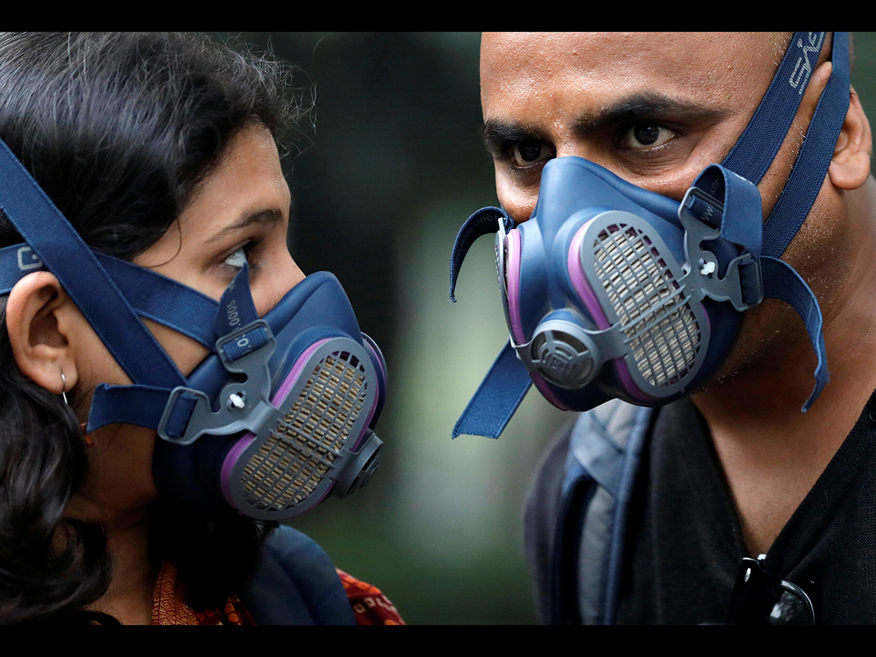 PHOTOS: The many masks of pollution in Delhi